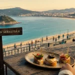 Pays basque espagnol : pintxos et cidre sur une terrasse à Saint-Sébastien