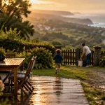 Location maison vacances Pays basque : terrasse et jardin près d’une maison basque